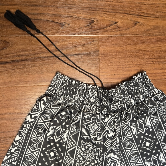 Womens Slinky Boho Type Pants Free Size NWOT - Picture 3 of 3